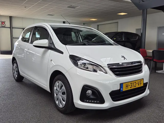 Peugeot 108 1.0 e-VTi Active 2020 Benzine 7