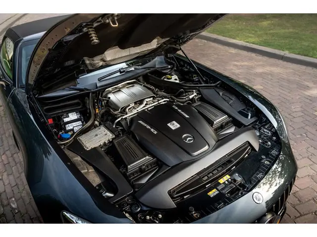 Mercedes-Benz AMG GT Roadster 4.0 2018 Benzine 8