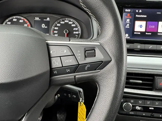 SEAT Arona 1.0 TSI STYLE 2022 Benzine 20