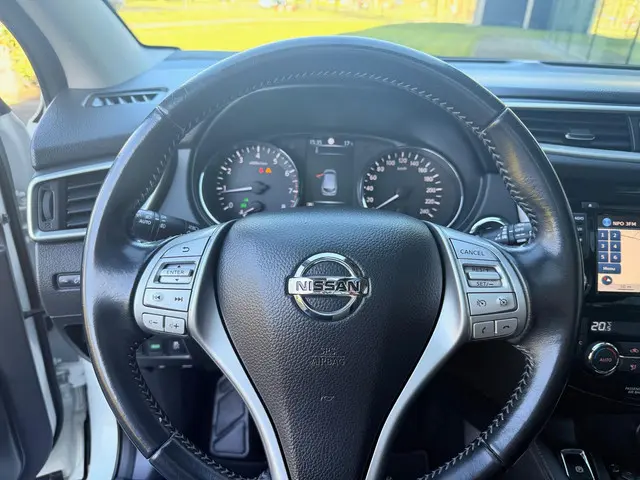 Nissan QASHQAI 1.2 N-Connecta Automaat 2017 Benzine 6