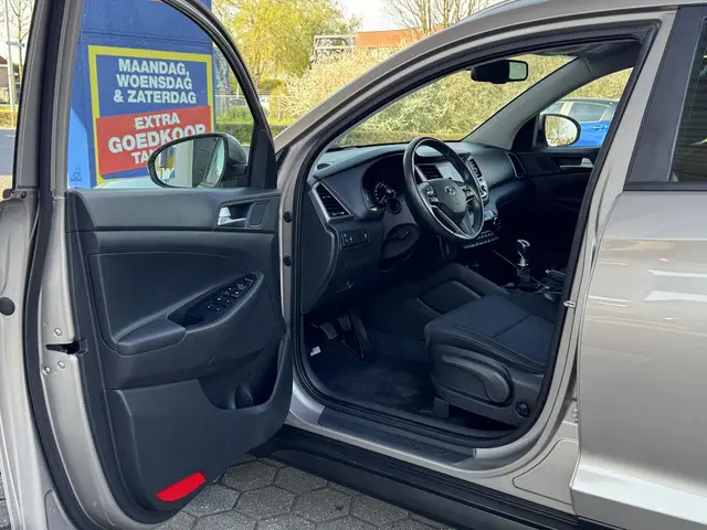 Hyundai Tucson 1.6 GDi i-Motion 2018 Benzine 14