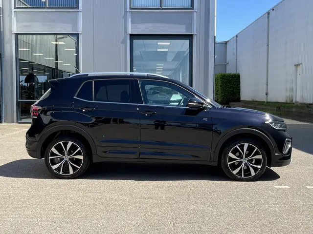 Volkswagen T-Cross 1.0 TSI R-Line Business 2024 Benzine 3