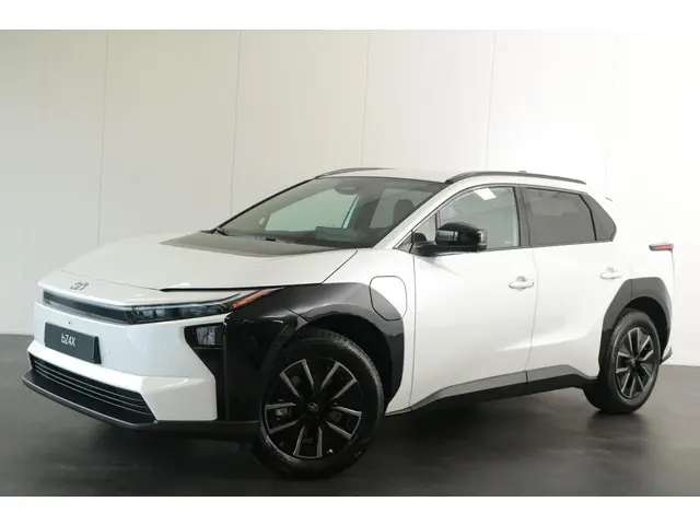 Toyota bZ4X 2