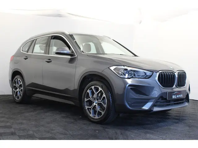 BMW X1 sDrive18i Business Edition 2022 Benzine 7