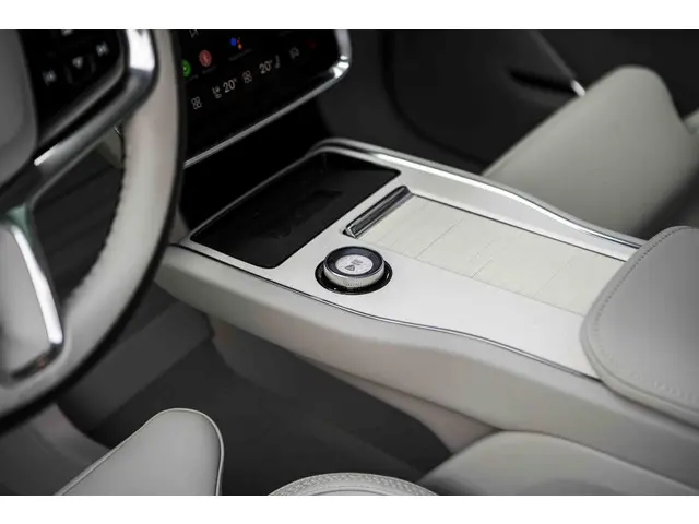 Volvo EX90 Single Motor Plus 7p. 104 kWh 2025 Elektrisch 27
