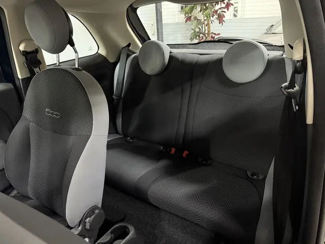 Fiat 500 1.2 Lounge 2017 Benzine 6