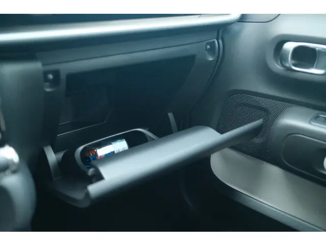 Citroën C3 PT 110 Feel Automaat-6 2018 Benzine 37