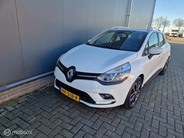 Renault Clio Estate 0.9 TCe Zen 2017 Benzine 9