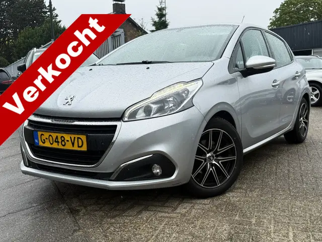 Peugeot 208 1.6 BlUE HDI 2017 Diesel