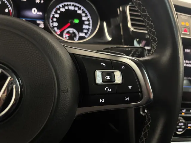 Volkswagen Golf 1.5 TSI R-Line 2017 Benzine 26