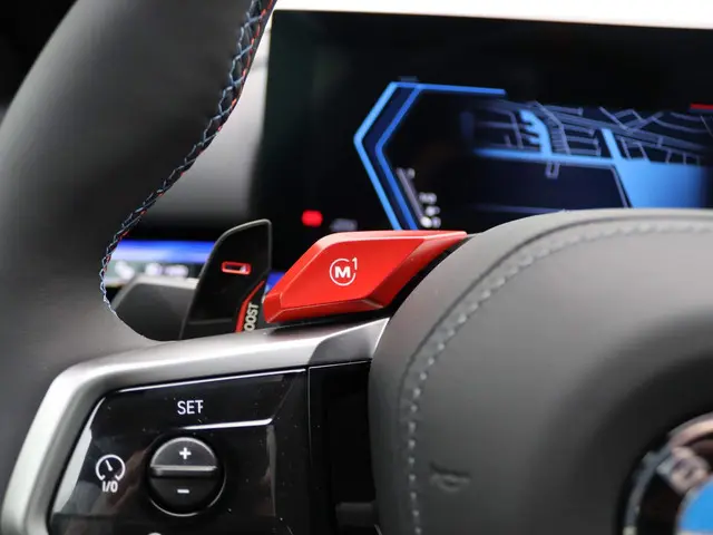 BMW M5 Sedan 2025 Hybride Benzine 20