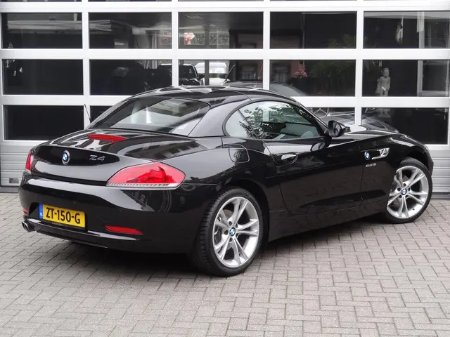 BMW Z4 Roadster SDrive18i High Executive 2015 Benzine 7
