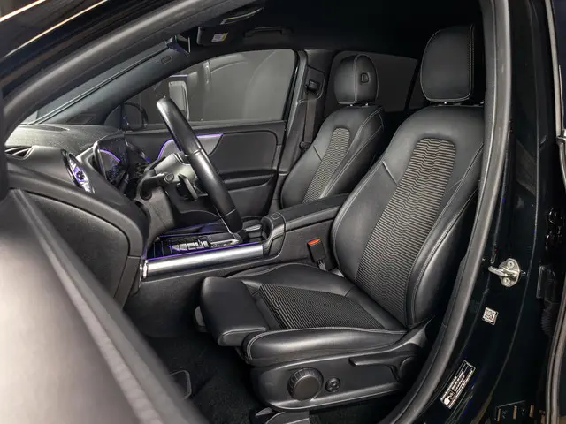 Mercedes-Benz EQA 250 67 kWh 2021 Elektrisch 7