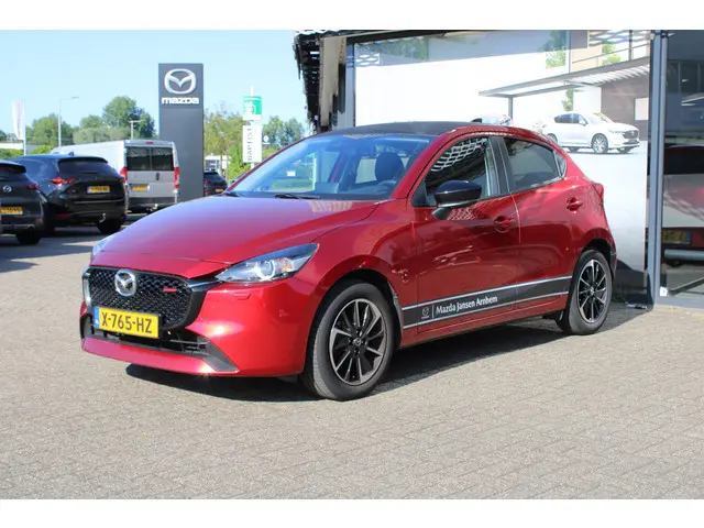 Mazda 2 1.5 e-SkyActiv-G 90 Homura Aka 2023 Benzine 3