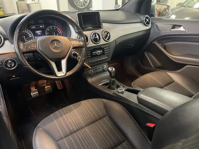 Mercedes-Benz B-Klasse 180 Ambition 2014 Benzine 9