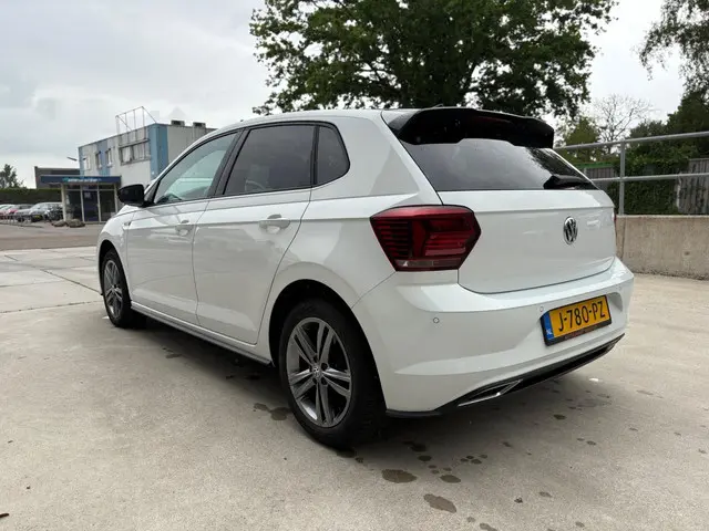 Volkswagen Polo 1.0 TSI Highline Business R 2019 Benzine 4