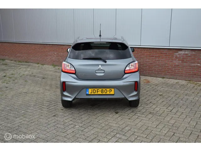 Mitsubishi Space Star 1.2 Instyle 2020 Benzine 23