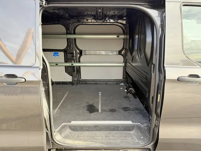 Ford Transit Custom 320 2.0 TDCI 136PK 2024 Diesel 10