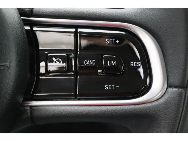Fiat 500e Icon 42 kWh 2022 Elektrisch 35