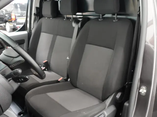 Opel Vivaro-e L3H1 Edition 75 kWh 2022 Elektrisch 17
