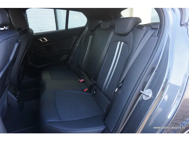 BMW 1 Serie 118i 2021 Benzine 7