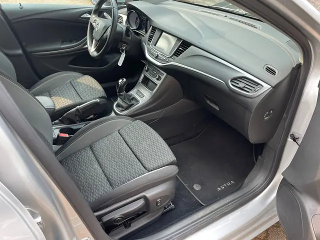 Opel Astra 1.2 Edition 2020 Benzine 13