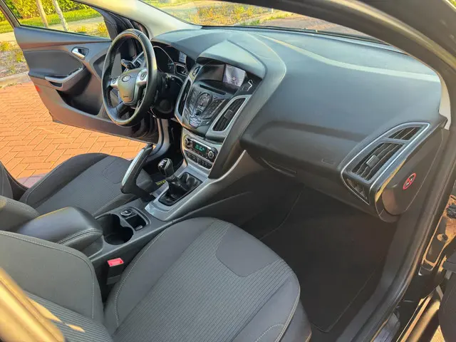 Ford Focus 1.0 EcoBoost Lease Titanium 2012 Benzine 22