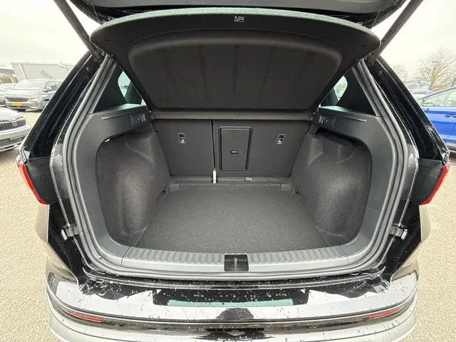 SEAT Ateca 1.5 TSI FR Business Intense 2026 Benzine 21