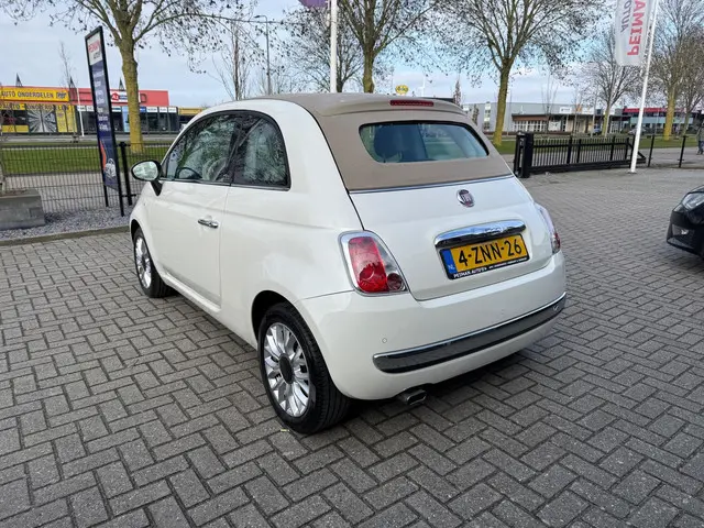 Fiat 500C 0.9 TwinAir Turbo Lounge 2015 Benzine 6