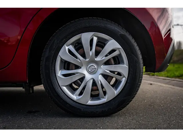 Mazda 2 1.5 Skyactiv-G S 2018 Benzine 39