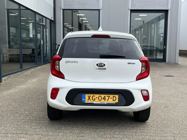 Kia Picanto 1.0 CVVT Design Edition 2018 Benzine 43
