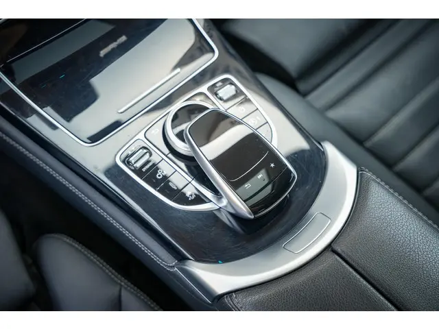 Mercedes-Benz GLC Coupé AMG 43 4MATIC 2018 Benzine 16