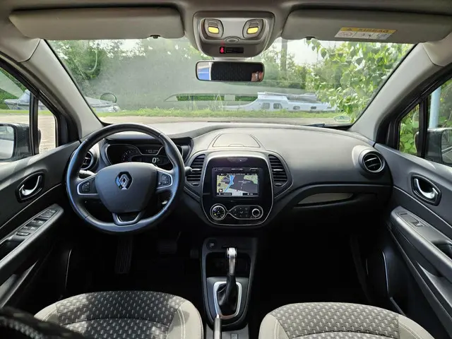 Renault Captur 1.2 TCe Limited Automaat 2018 Benzine 4