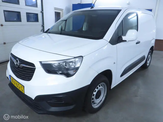 Opel Combo 1.5D L1H1 Edition 2020 Diesel 2