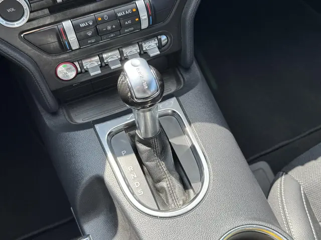 Ford Mustang Convertible 5.0 V8 GT 2021 Benzine 27