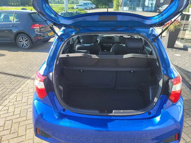Toyota Yaris 1.0 VVT-i Comfort 2018 Benzine 9