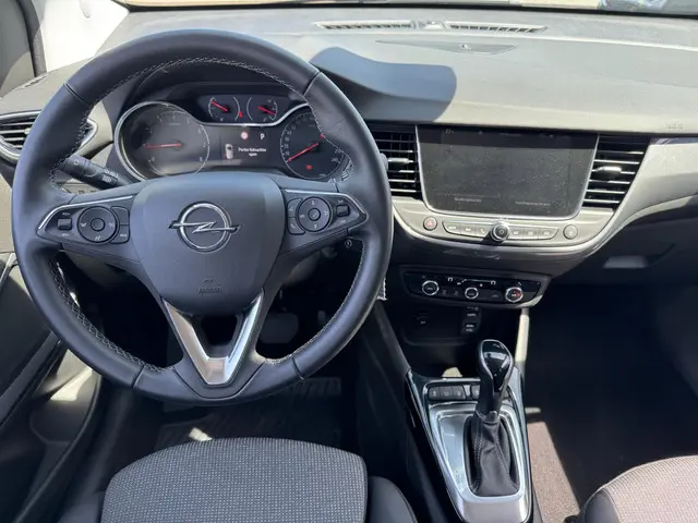 Opel Crossland 3