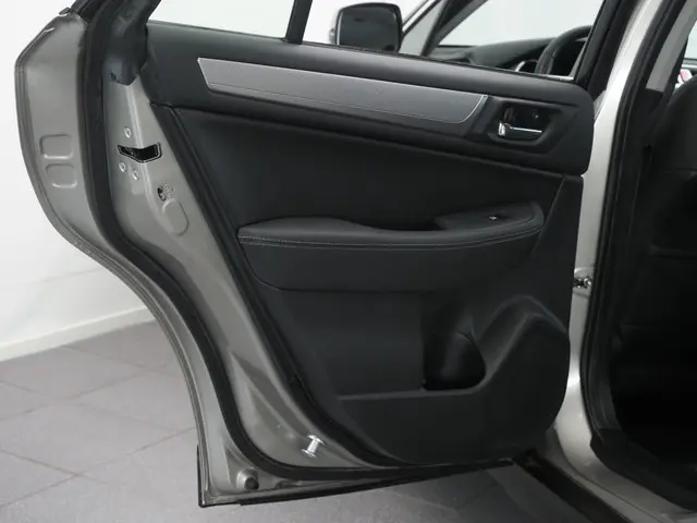 Subaru Outback 2.5i Comfort 2015 LPG/Gas 11