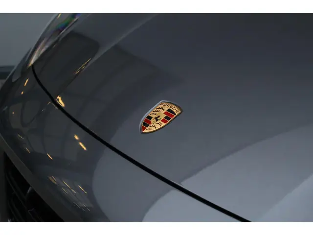 Porsche Cayenne 3.0 E-Hybrid 2021 Hybride Benzine 7