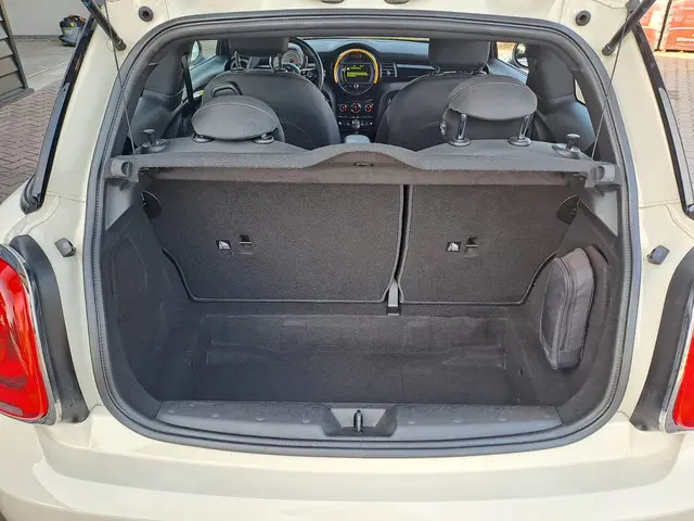 MINI Cooper Mini 1.5 Business 2015 Benzine 24