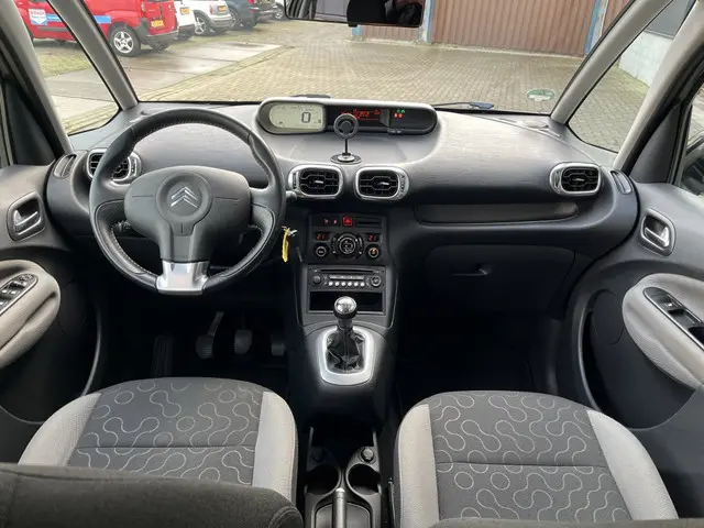 Citroën C3 Picasso 1.6 VTi Collection 2012 Benzine 18