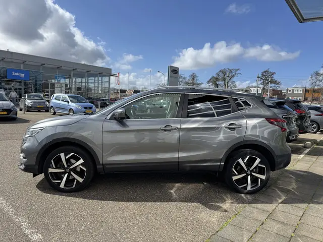 Nissan QASHQAI 1.6 Tekna 2018 Benzine 3