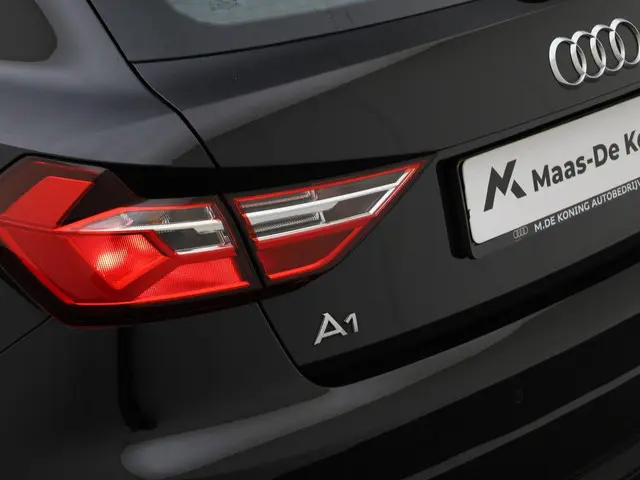 Audi A1 Sportback 25 TFSI 95PK Pro Line 2021 Benzine 28