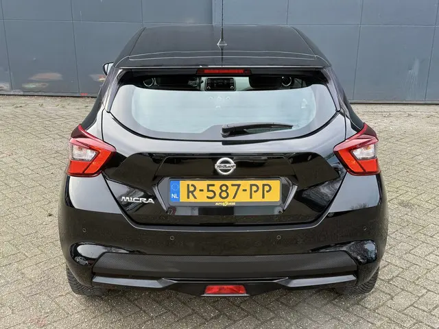 Nissan Micra 1.0L Acenta 2019 Benzine 6