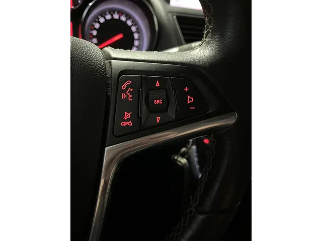 Opel Mokka 1.4 T Cosmo 2015 Benzine 18