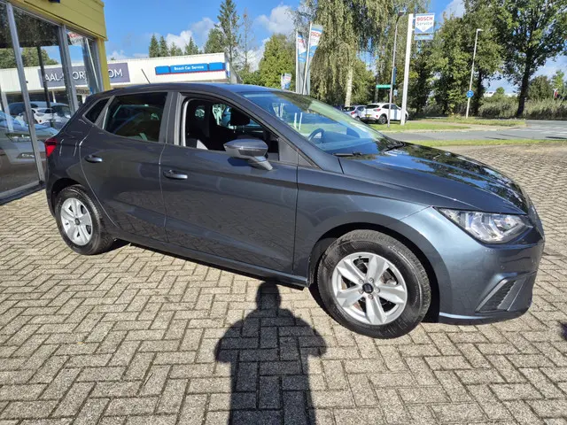 SEAT Ibiza 1.0 TSI Style Business Intense 2021 Benzine 6