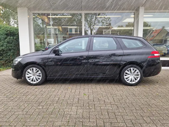 Peugeot 308 SW 1.2 PureTech Blue Lease 2017 Benzine 26