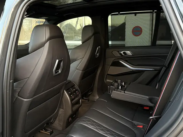 BMW X5 xDrive50e M SPORT 2023 Hybride Benzine 6