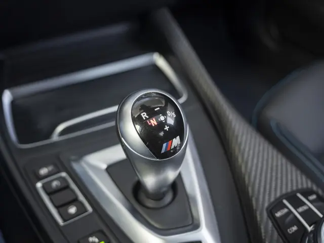 BMW 2 Serie Coupé M2 Competition 2020 Benzine 12