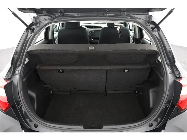Toyota Yaris 1.5 VVT-i Active 2020 Benzine 23